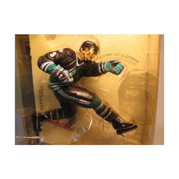 McFarlane マクファーレン 2000 NHLPA Paul Kariya 9 left wing フィギュア ダイキャスト 人形の画像