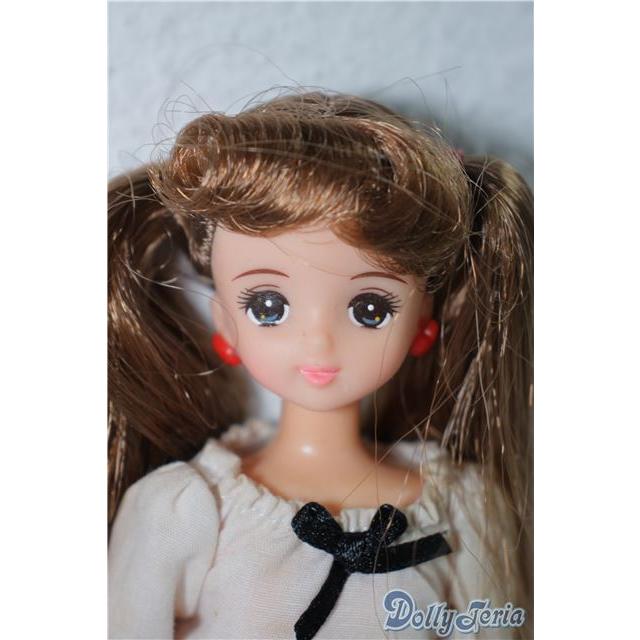 ■日本製　リカちゃん　ファッションカレンダー　10月　【　みほちゃん　】 リカちゃん/みほちゃん ファッションカレンダー 本体 A-24-10-23-1107