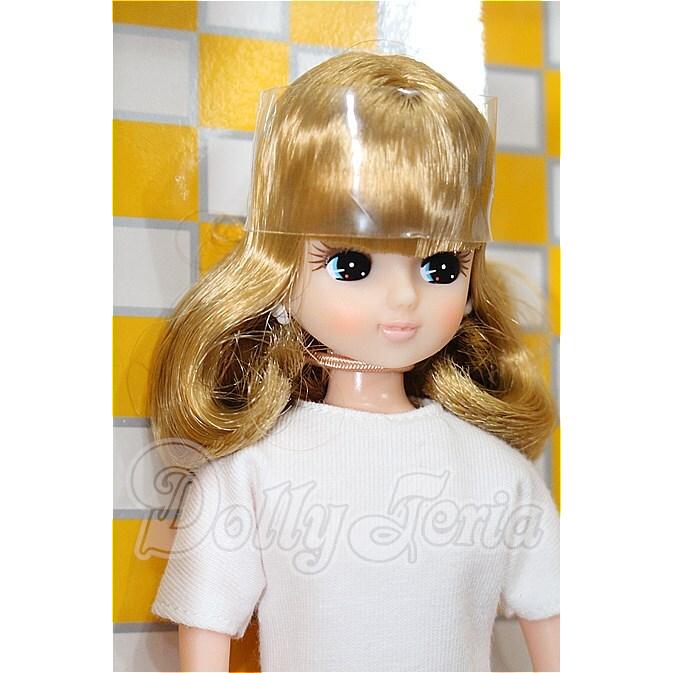 リカちゃん　2013年赤いカメラモデル リカちゃん/2013年赤いカメラモデルリカちゃん //Licca リカちゃん// S