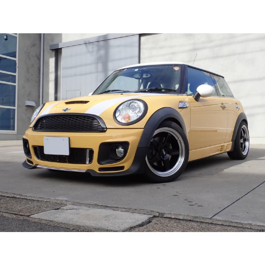 大人女性の URO製 BMW MINI ミニ R56 R55 R57 ジョンクーパーワークス