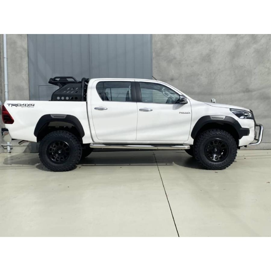 トヨタ（TOYOTA） GI☆GEAR GRスポーツ仕様 フロントバンパー＆グリル