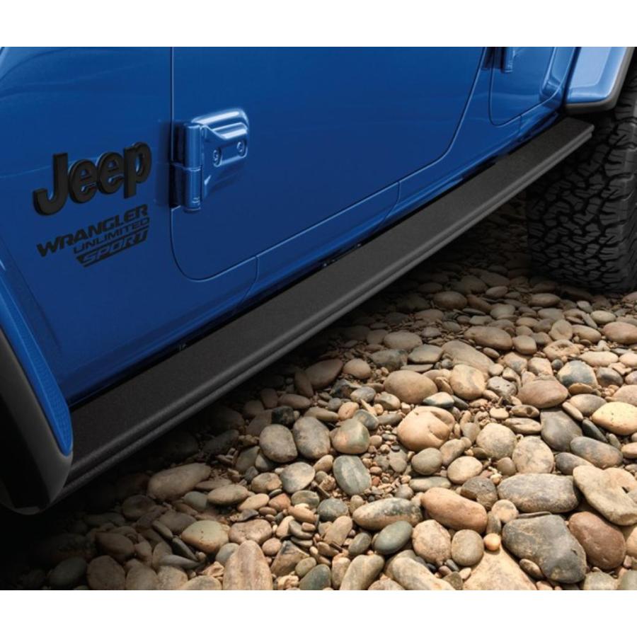 MOPAR JEEP ラングラー JL 4ドア用 サイドステップ　メッキ　純正品 クライスラー・ジープ [MOPAR (モパー) USA正規品]サイドステップ