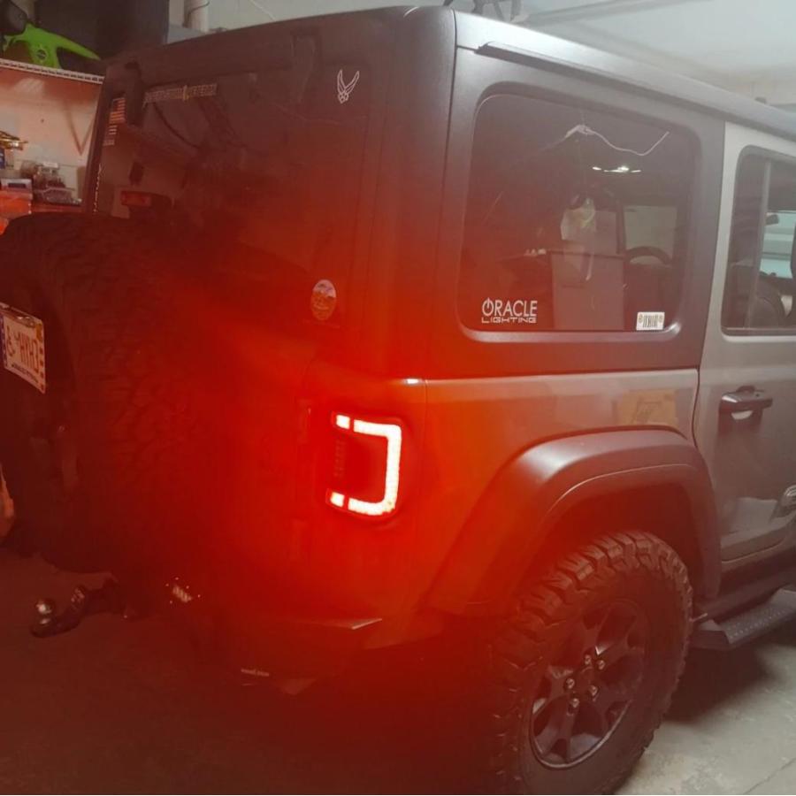 [ORACLE LIGHTING(オラクル ライティング)正規品]LED テールライト/テールレンズ 一台分 Jeep Wrangler