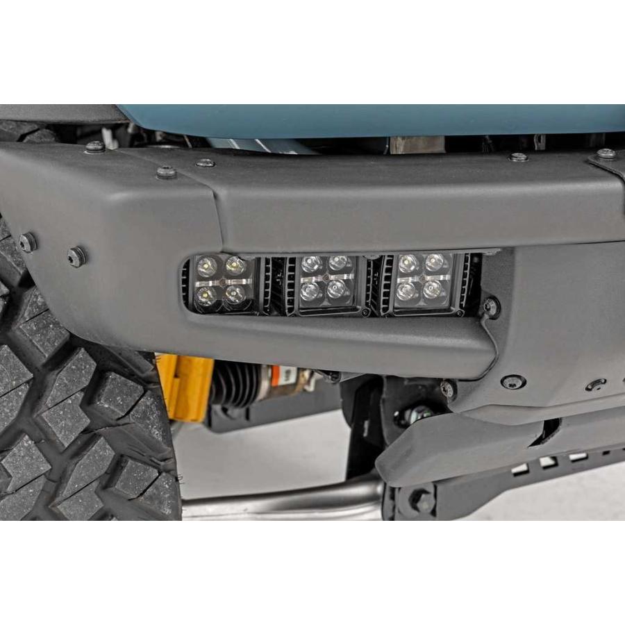 [ROUGH COUNTRY(ラフカントリー)正規品]トリプル LEDフォグランプキット ブラックシリーズ スポットビーム付き フォード ブロンコ/51085の画像