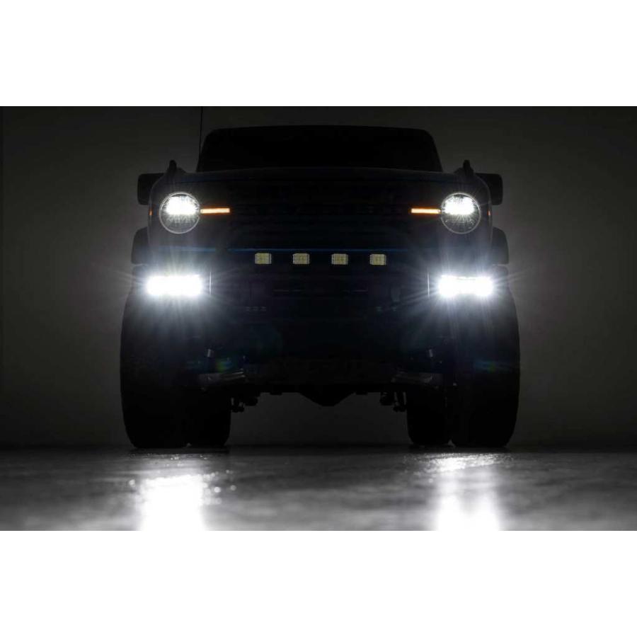 [ROUGH COUNTRY(ラフカントリー)正規品]トリプル LEDフォグランプキット ブラックシリーズ スポットビーム付き フォード ブロンコ/51085の画像