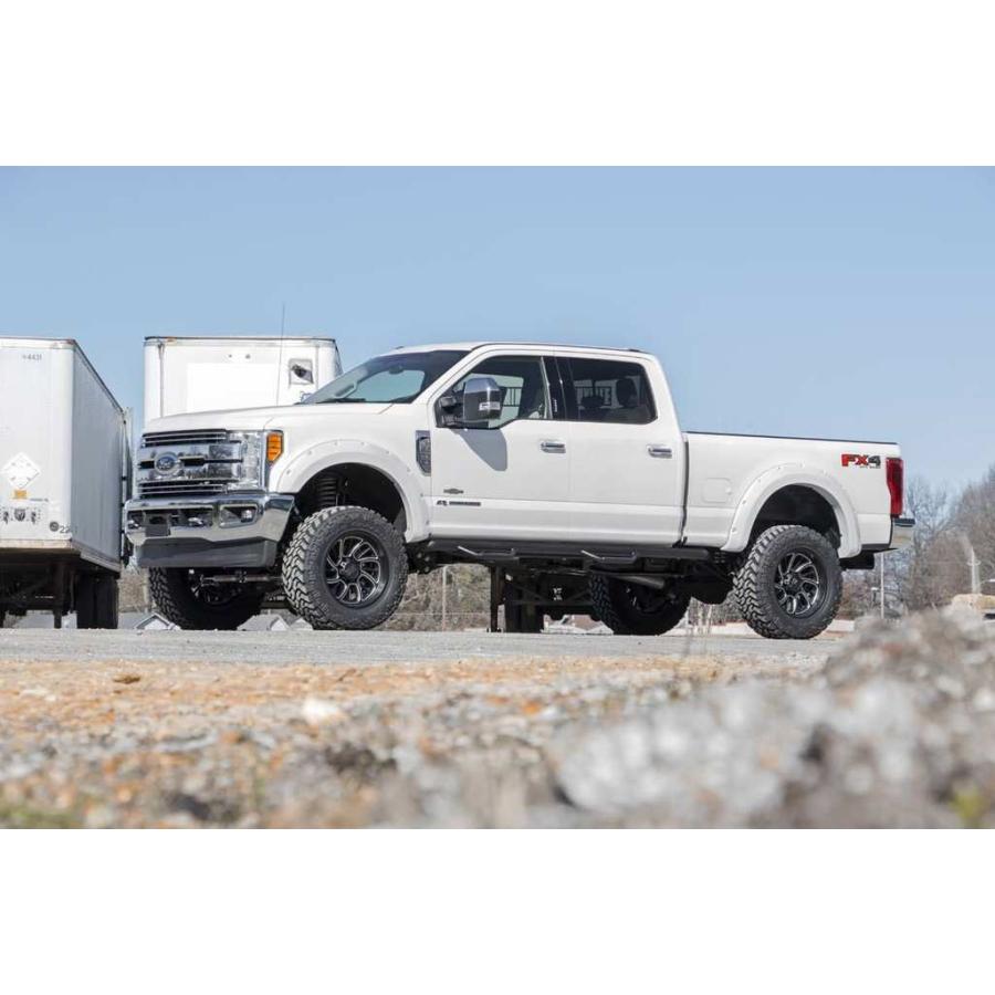 [ROUGH COUNTRY ラフカントリー] 4.5インチリフトアップキット 車軸3.5インチ・M1ショック付き・Fシャフト無し フォード F250 F350/55040の画像