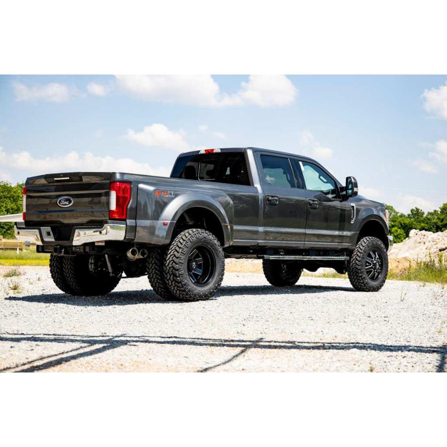 [ROUGH COUNTRY ラフカントリー] 4.5インチリフトアップキット Fドライブシャフトなし/M1ショック付き Ford フォード F350/55940の画像
