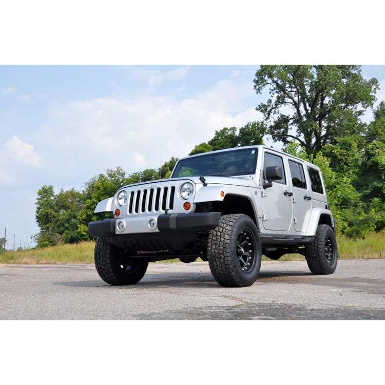 [ROUGH COUNTRY ラフカントリー]3.25インチリフトアップキット 4ドア用 コイルスプリング/M1ショック付き Jeep ジープ ラングラー JK/66940の画像
