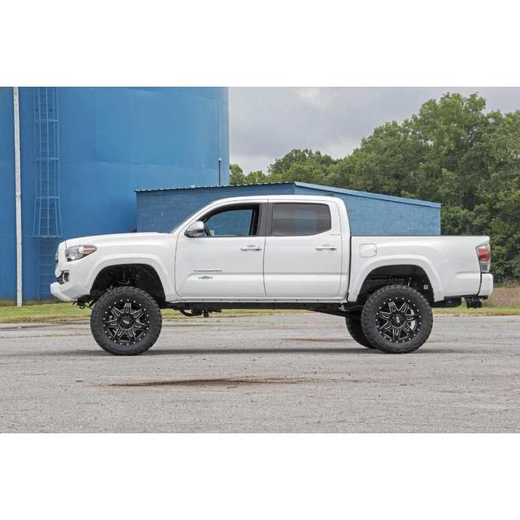 ROUGH COUNTRY(ラフカントリー)正規品]6インチ(約 15.2cm)リフトキット