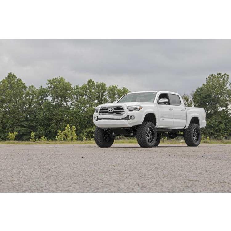 ROUGH COUNTRY(ラフカントリー)正規品]6インチ(約 15.2cm)リフトキット