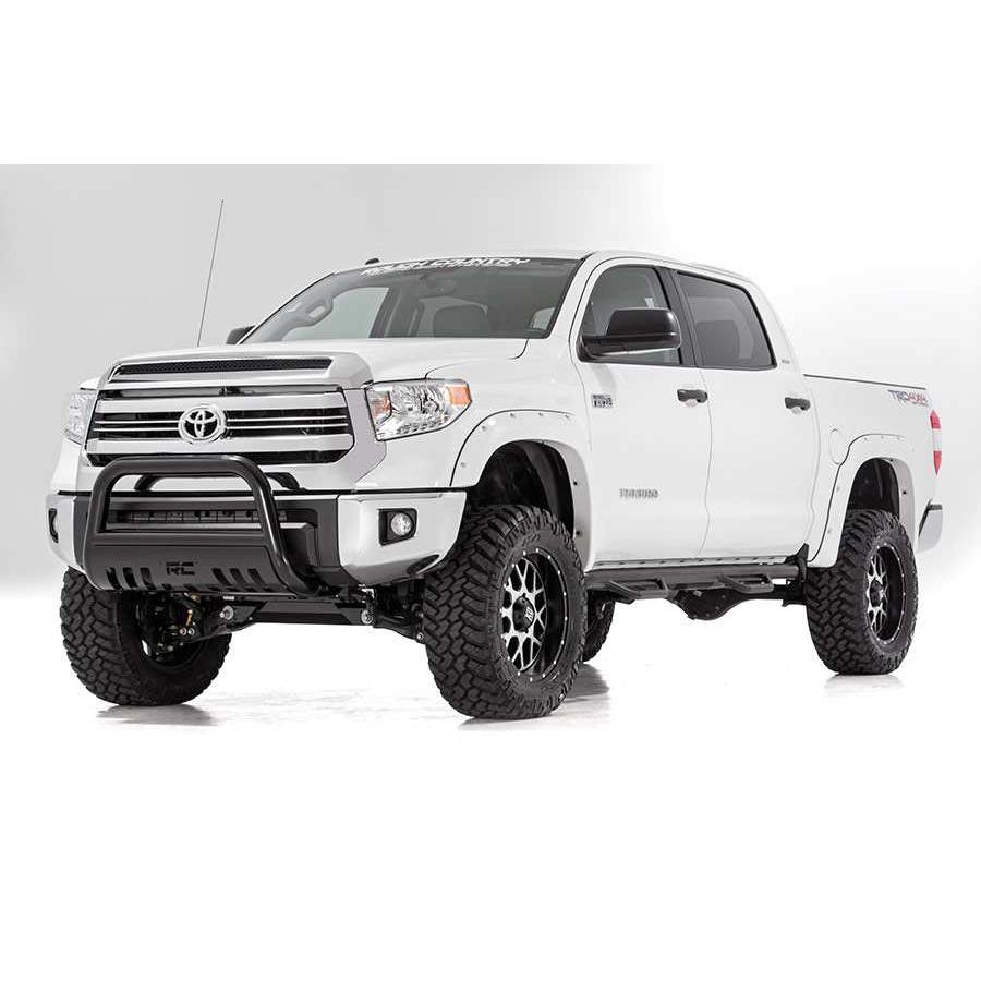 [ROUGH COUNTRY ラフカントリー] 6インチリフトアップキット/サスキット M1ストラット/リアショック付き USトヨタ タンドラ 4WD/75240の画像