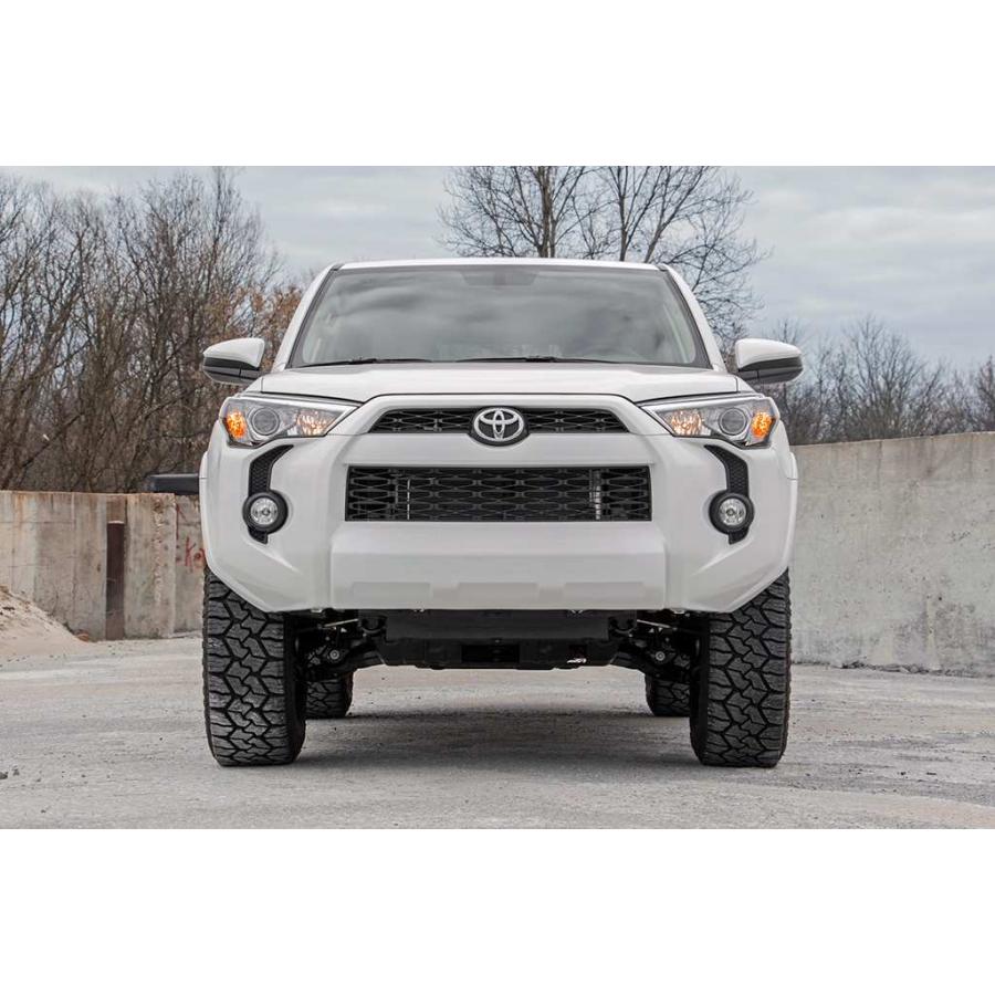 [ROUGH COUNTRY(ラフカントリー)正規品]2インチリフトアップキット/サスキット M1ストラット/M1リアショック付き 4ランナー/76744