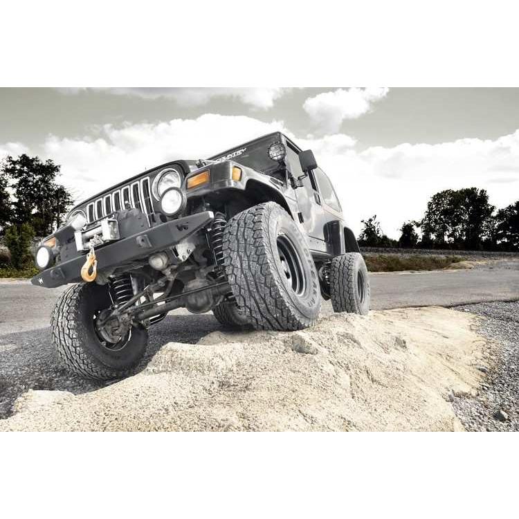 ROUGH COUNTRY(ラフカントリー)正規品]4インチリフトキット/サスキット 