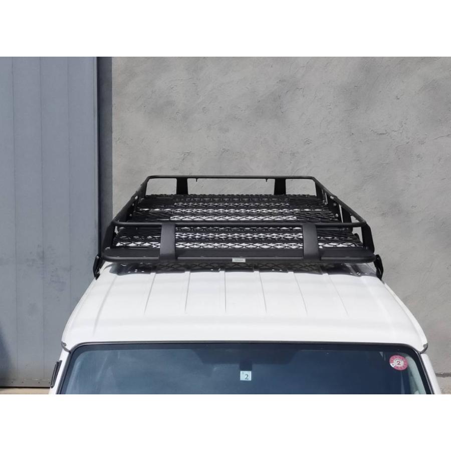 ハイエースで使用していたルーフキャリア　GIギア トヨタ（TOYOTA） GI☆GEAR ハイエース 100系 200系 ルーフラック