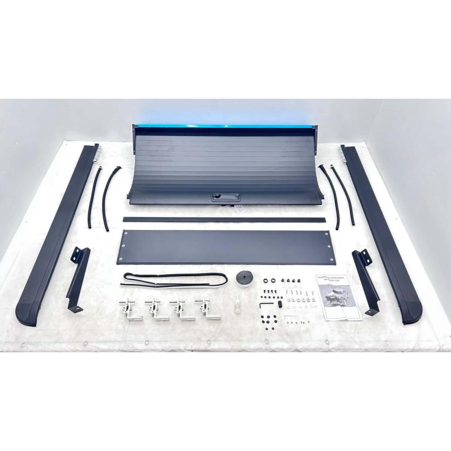 GI☆GEAR R3シャッター式トノカバー LEDライト/ロック付き 三菱