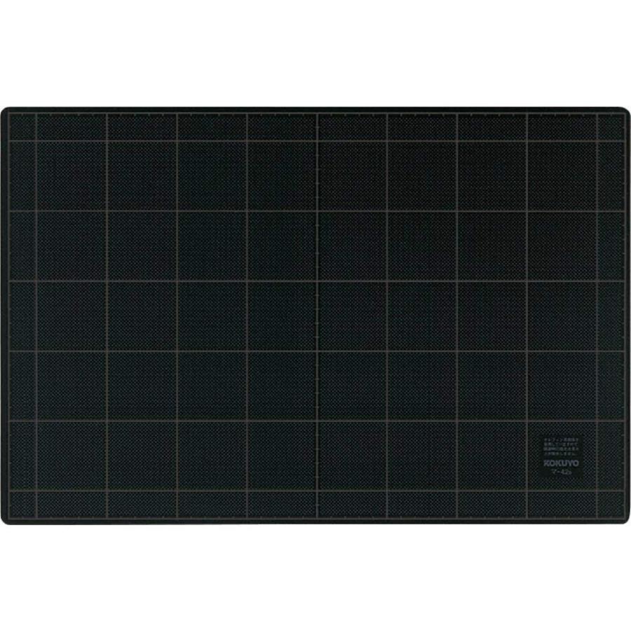 Kokuyo コクヨ カッターマット カッティングマット 両面 300 450mm 黒 ダークグレー マ 42d 生活雑貨 どんぐりの木 通販 Yahoo ショッピング
