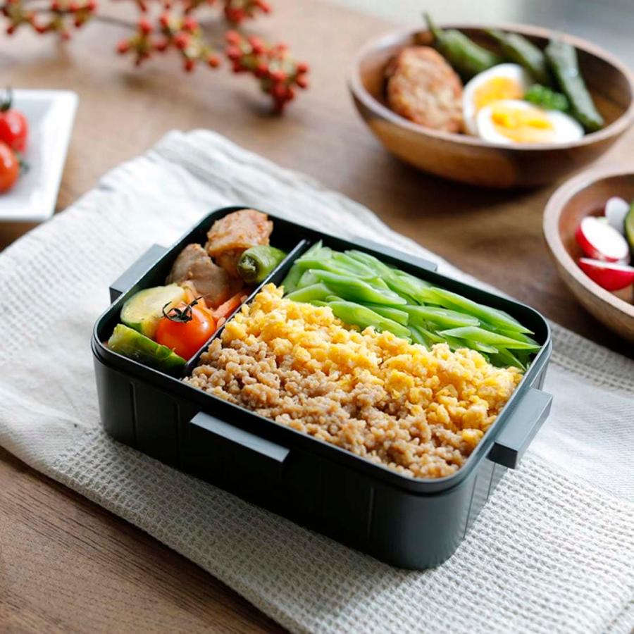 スケーター SKATER 弁当箱 900ml 大容量 4点ロック 抗菌 スケーター SKATER 弁当箱 900ml 大容量 4点ロック 抗菌