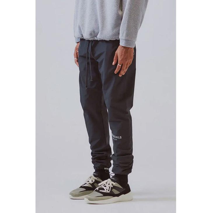 FOG Essentials エッセンシャルズ ナイロンパンツ メンズ : Door FOG Essentials エッセンシャルズ ナイロンパンツ メンズ : Door
