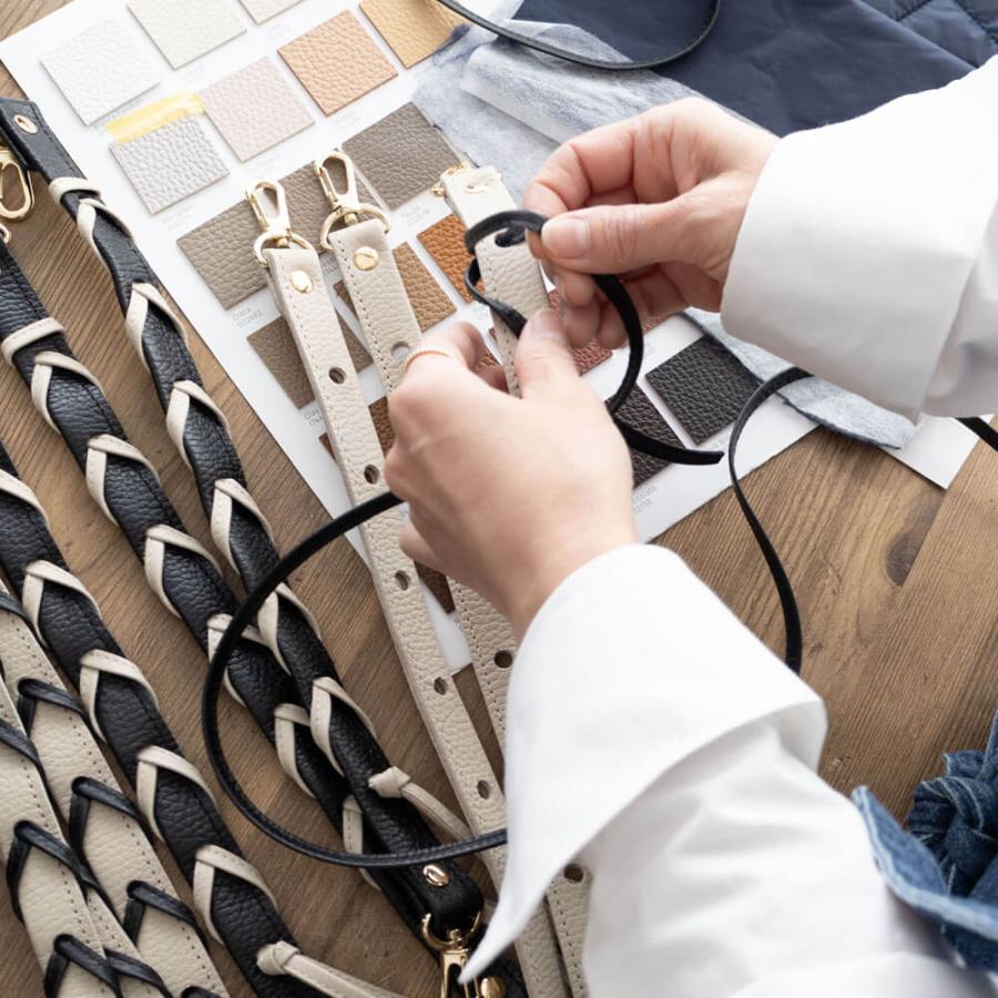 お財布機能付き ショルダーバッグ / mofmo モフモ 超軽量 DORACO doracoluv 神戸 ブランド 人気 日本製 人気 本革 ナイロン 斜めがけ |  | 06