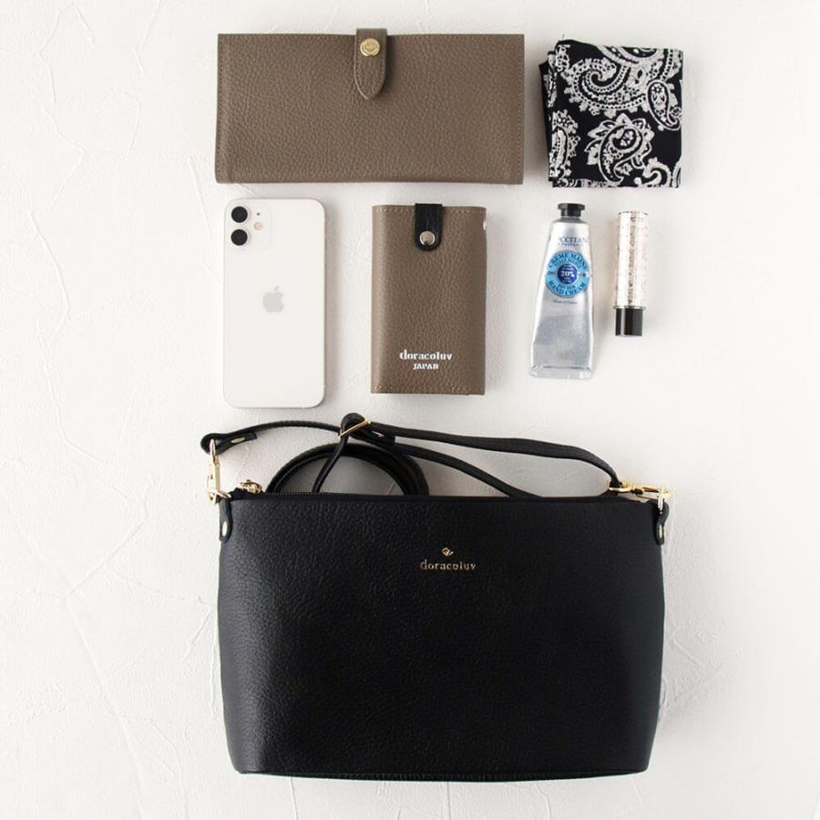 レザー ミニショルダー ポシェット pom ポム 軽量 ママ 日本製