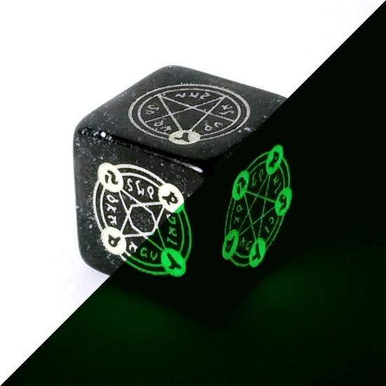 魔法陣ダイス【闇魔法&緑蓄光】蓄光6面サイコロ DTDMagic16 : サイコロ
