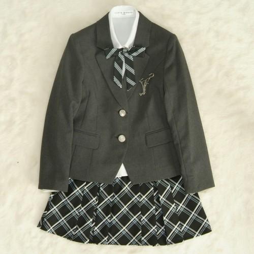 アウトレット　女児ジュニアフォーマルスーツ5点セット　濃グレー　シルバー二つ釦　スカート黒ブルーラインチェック　１４０cm | 京美