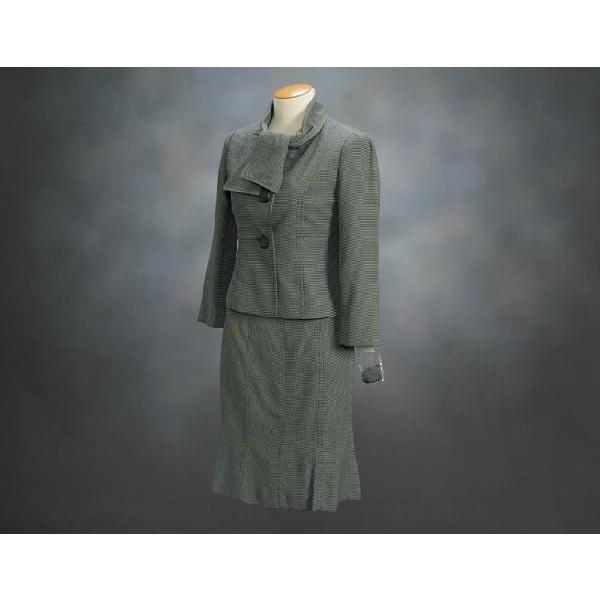 フォーマルスーツ　アウトレット品　セミロング丈　グレー　ブラック　３点セット　サイズ５号 | 京美 | 05