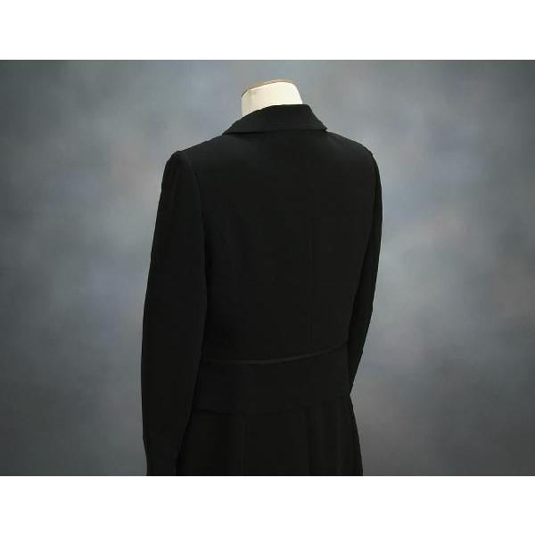 ブラックフォーマルスーツ　喪服　礼服　アウトレット品　アンサンブル２点セット　サイズ１３号　 | 京美 | 03