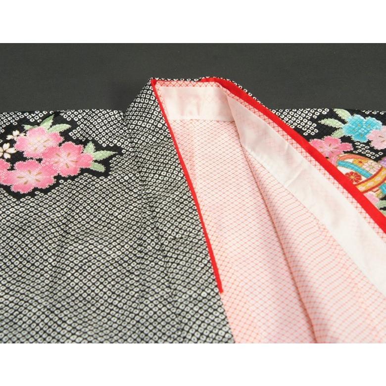 七五三着物 7歳 女の子 四つ身着物 京都花ひめブランド 黒色地総疋田柄 まり 絵羽柄 紋意匠生地 | 京美 | 04