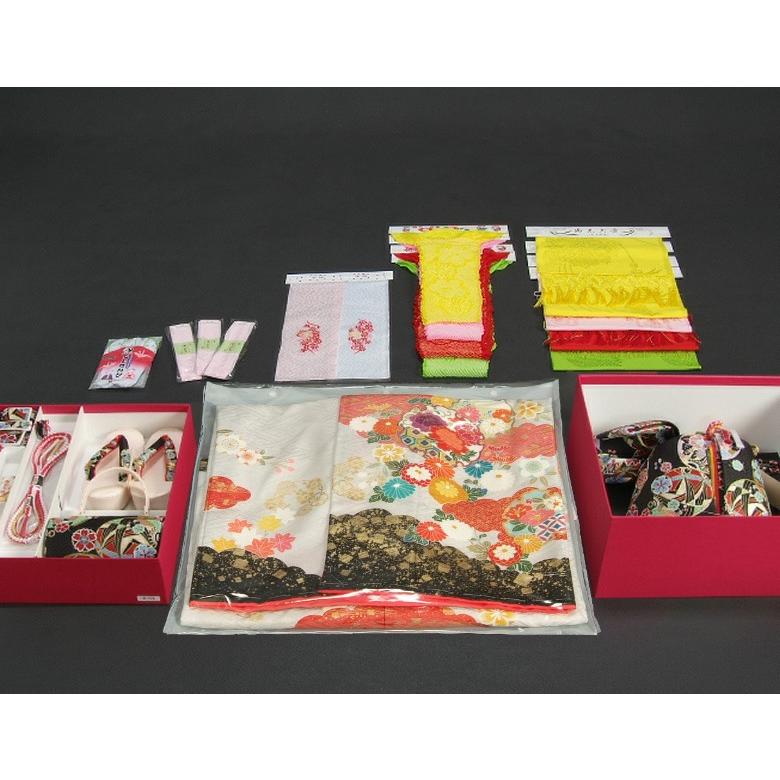 七五三 正絹 絹100％ 着物 7歳 着物フルセット 手描き白色地着物 華百選 金彩雲取 黒地重ね仕立て友禅帯セット 足袋に腰紐など21点セット 日本製 | 京美 | 08