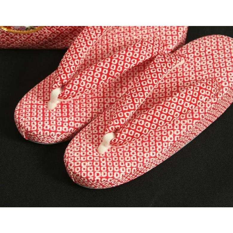 七五三 絹100％ 正絹本絞り生地 草履バッグセット 7歳 赤色 まり刺繍 四ツ巻総本絞り鹿の子生地 手染め 日本製 | 京美 | 01