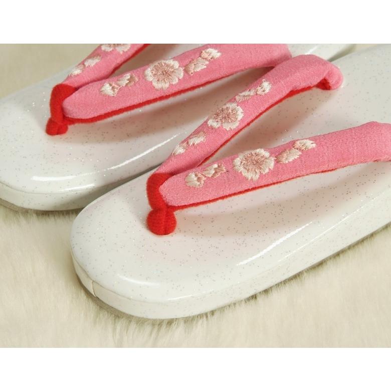 七五三 草履単品 7歳用 白地ラメ判 ピンク鼻緒桜刺繍使い 大サイズ 箱なし | 京美 | 02