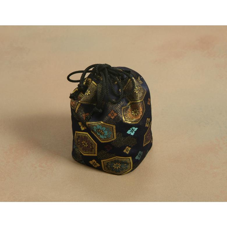 七五三 男の子 きんちゃく 濃紺地亀甲柄 織生地 ポリエステル生地  5歳、3歳 日本製 | 京美 | 01