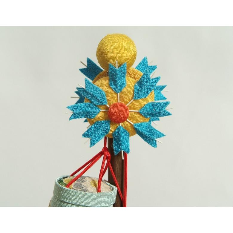 鯉の滝上り飾り 室内用 端午の節句 5月祝 縮緬生地 高さ52cmの室内用大サイズ 組み立て不要の完成品 |  | 04