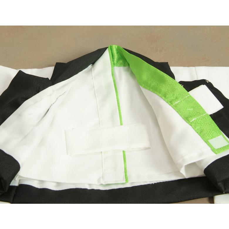 ベビー着物 赤ちゃん 男の子着物 白色着物 黒色被布 兜刺繍 二部式仕様の楽々着せ付けタイプ | 京美 | 03