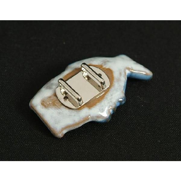 瀬戸赤津焼帯留め飾り おもしろ帯留シリーズ 瀬戸物 陶器 鯉上り 青色