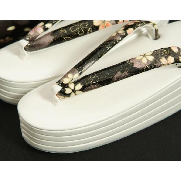 草履バックセット　振袖　訪問着　ホワイト　ブラック　桜　四枚芯　Ｓサイズ　　日本製 | ブランド登録なし | 01
