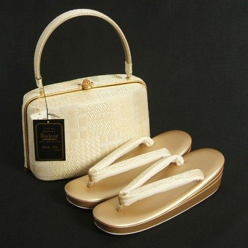 草履バックセット　振袖　訪問着　留袖　紗織ブランド　ゴールド　有職市松文様　帯地使い　三枚芯　Lサイズ　パールトーン加工　日本製