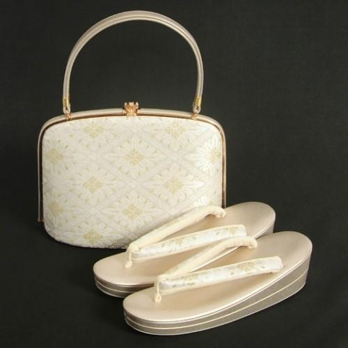 草履バッグセット　振袖　留袖　訪問着　西陣織正絹生地　パールホワイト　ゴールド　花菱文様　フリーサイズ　二枚芯　日本製