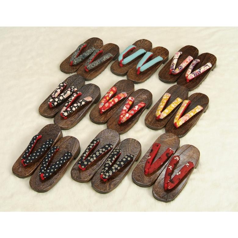 浴衣　リョウコキクチブランドゆかた5点セット　しだれ桜　白　浴衣に帯、下駄、きんちゃく、兵児帯までついたセットです　綿紅梅　アウトレット商品　 |  | 04