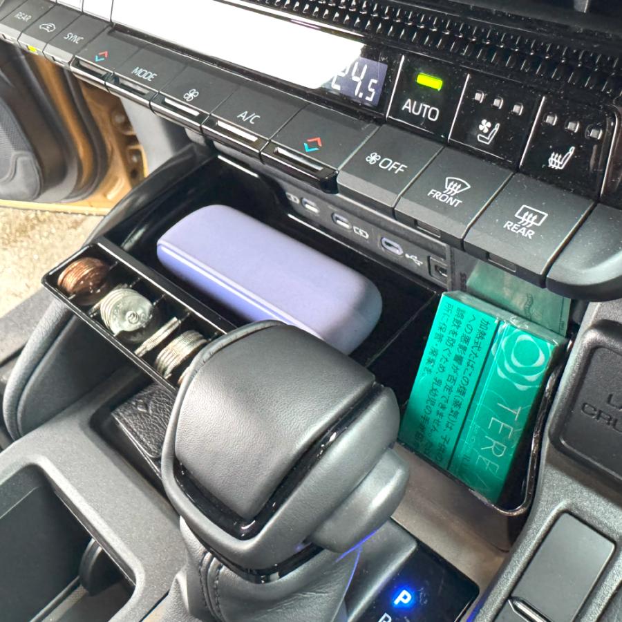 ランドクルーザー ランクル 250 フロントコンソールトレイ トポグラフィー柄 収納 小物入れ 小物置き 便利グッズ |  | 07