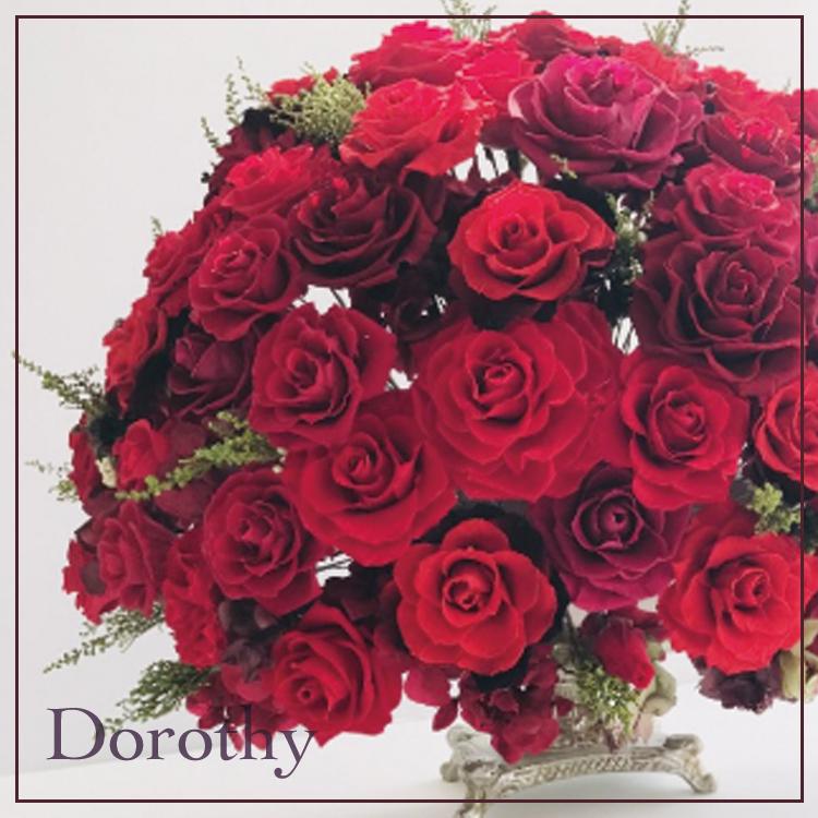 大きな深紅のプリザーブドフラワーアレンジメント。 セール，低価