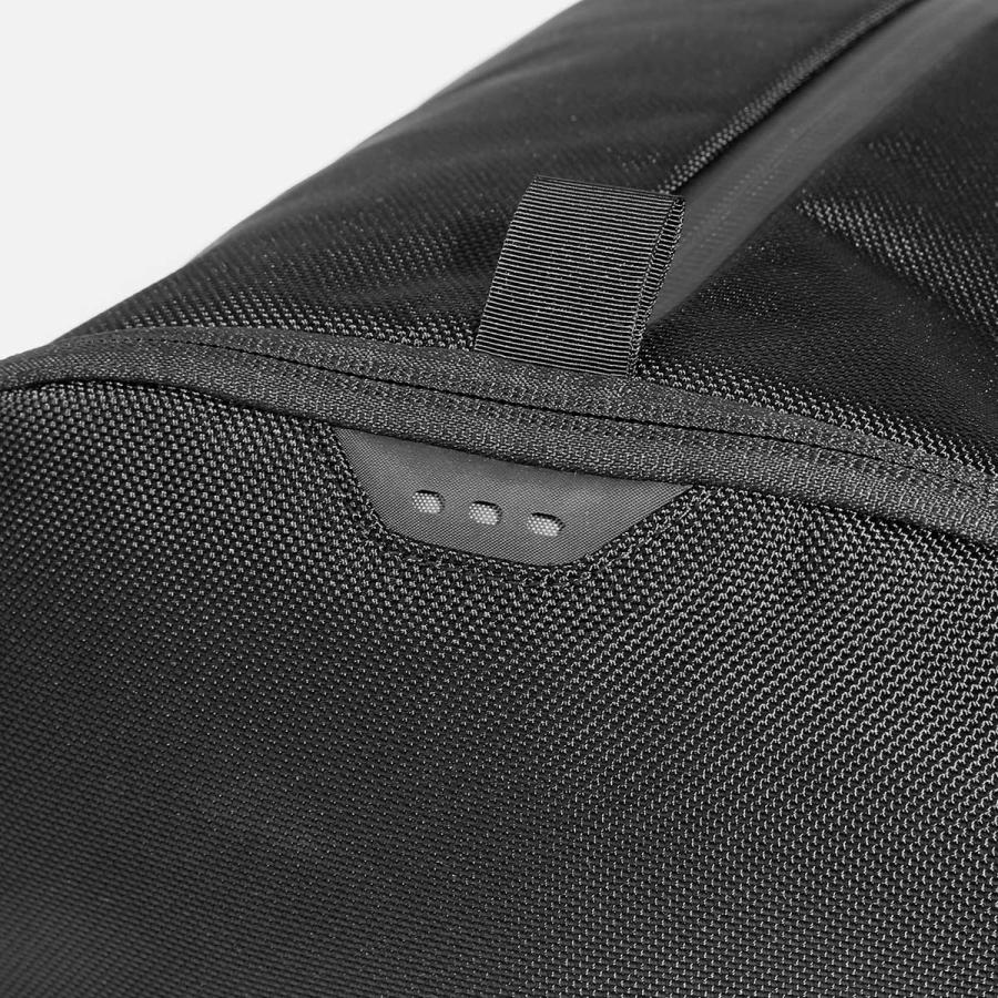 エアー ボディバッグ メンズ レディース Active Collection Sling Bag 3 AER-11013 Aer | Aer | 14