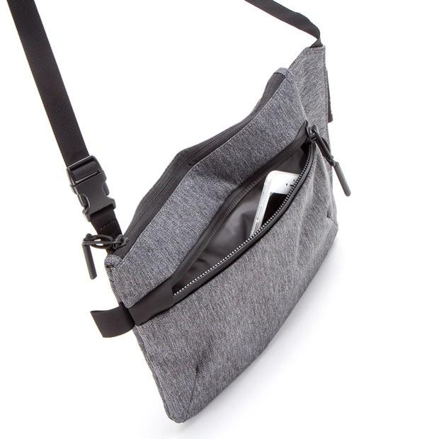 エアー ショルダーバッグ Aer サコッシュ スリングポーチ TRAVEL COLLECTION Sling Pouch 22019 爆買 | Aer | 06