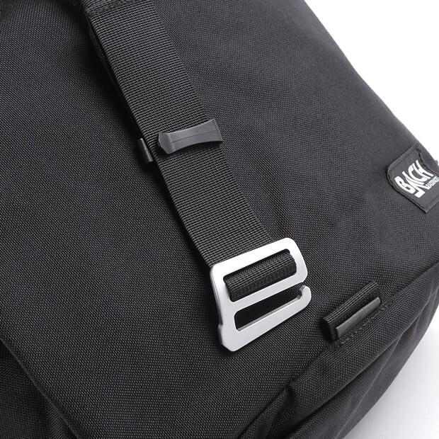 バッハ ショルダーバッグ スリングバッグ ロールトップ Sling Bag CORDURA 128300 275953 爆買 | BACH | 04