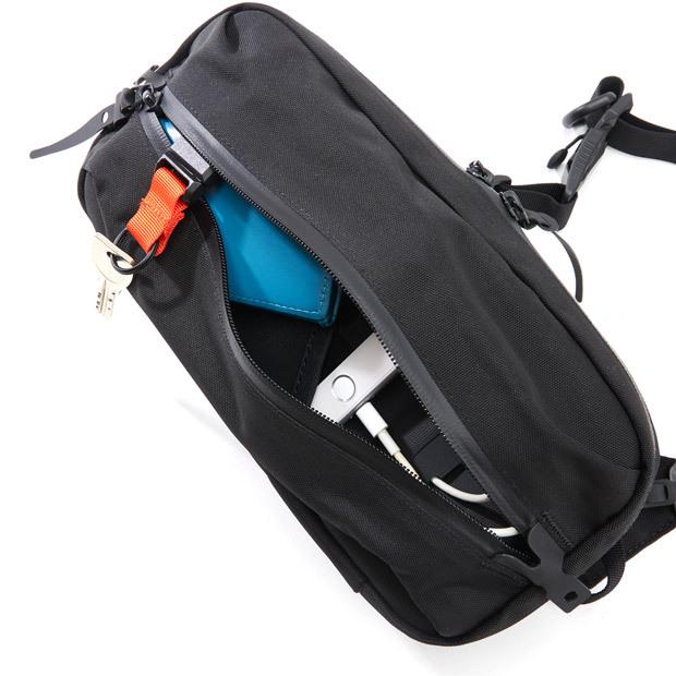 BLACK EMBER ボディバッグ 迷彩 ポーチ 楽天市場】【10％OFFクーポン対象】BLACK EMBER（ブラック