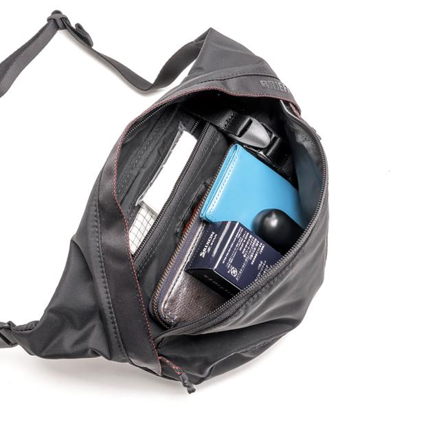 BRIEFING（ブリーフィング） 選べるノベルティ FLY FRONT CROSSBODY