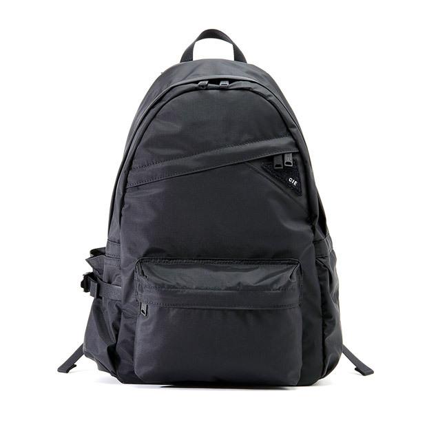 「数量限定CIEオリジナルボトルノベルティ付」シー CIE フロウ デイパック バックパック FLOW DAYPACK 022100 | CIE | 01