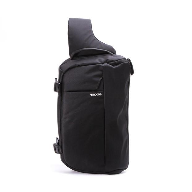 Incase インケース DSLR Sling Pack カメラ ボディーバッグ Amazon.com: Incase Designs DSLR Sling Pack, Black 2, One