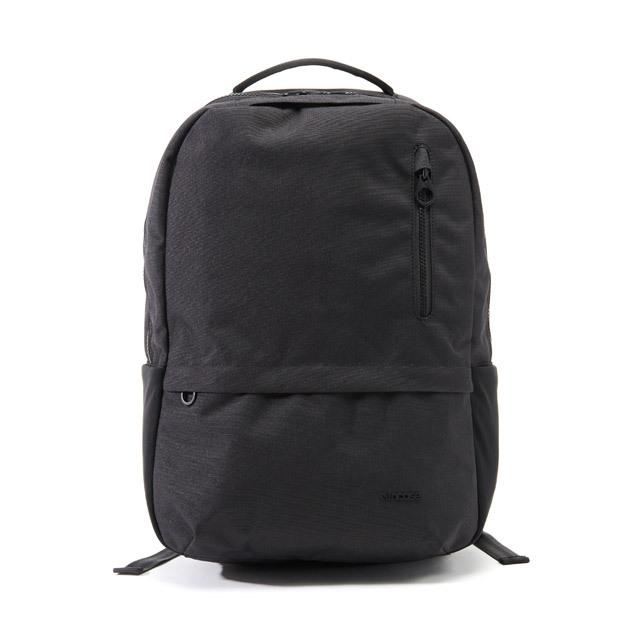 インケース リュック Incase バックパック 18.1L B4対応 Campus Compact Backpack メンズ レディース 通勤 通学 137203053001｜double-edge｜02